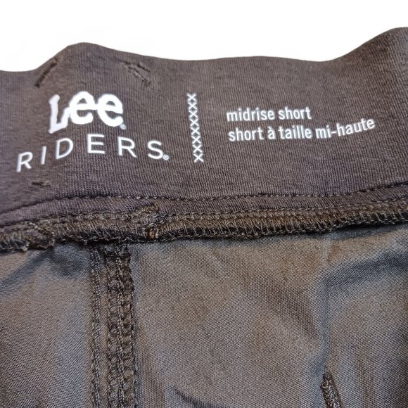 Lee Riders Womens Plus Comfort Waist Camouflage  Midrise Utility Shorts Size 20W - Picture 9 of 14